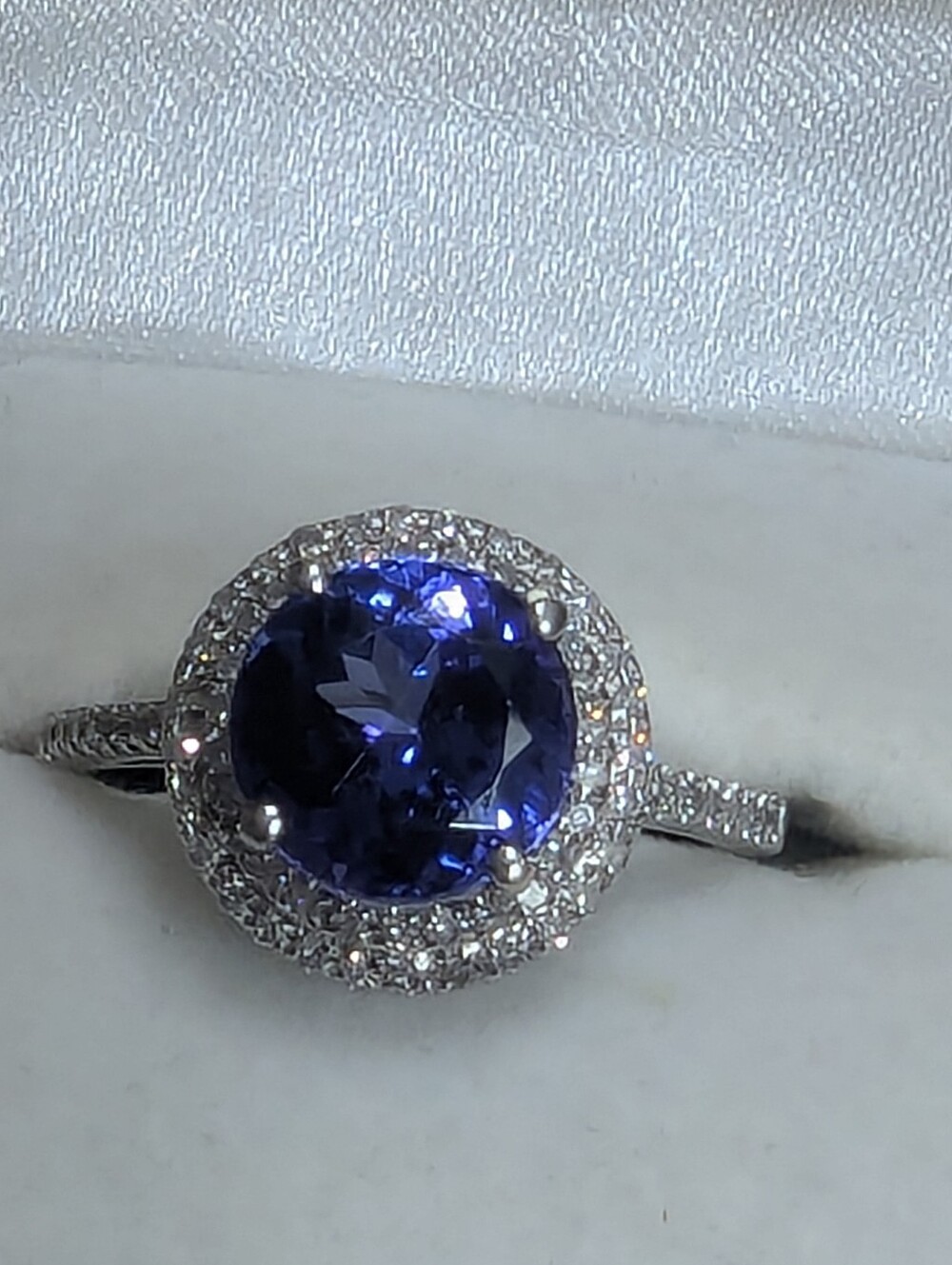 Elegant Blue Halo Tanzanite Diamond Cocktail Ring - Picture 4 of 10